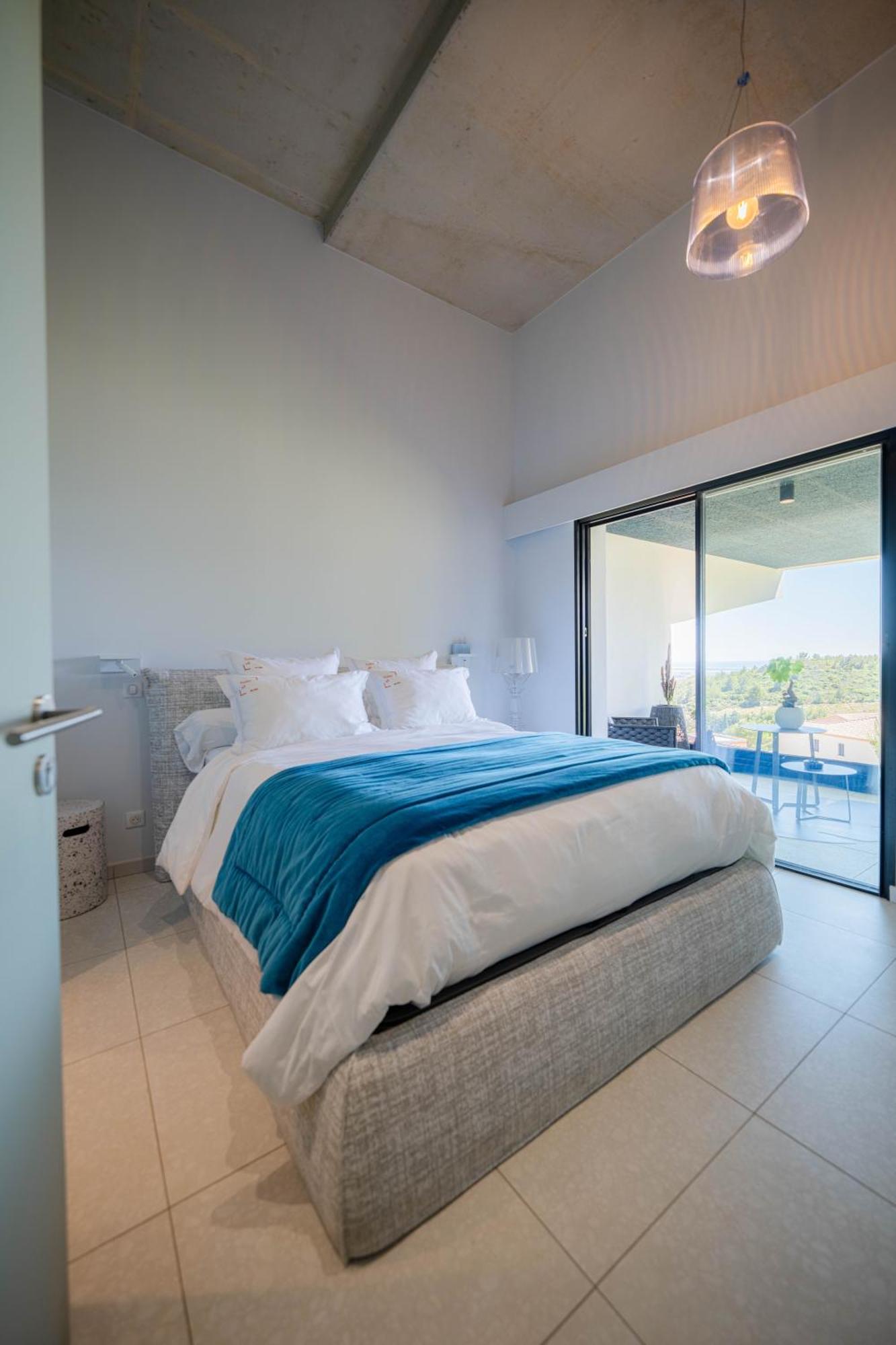 Suite 28 Treilles Exterior photo